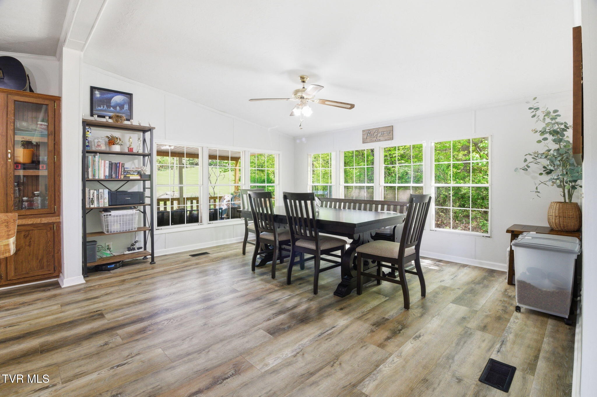 150 Carlton Ridge Lane Greeneville, TN 37745 - Photo 17 of 34 17-web-or-mls-DZ3A1801