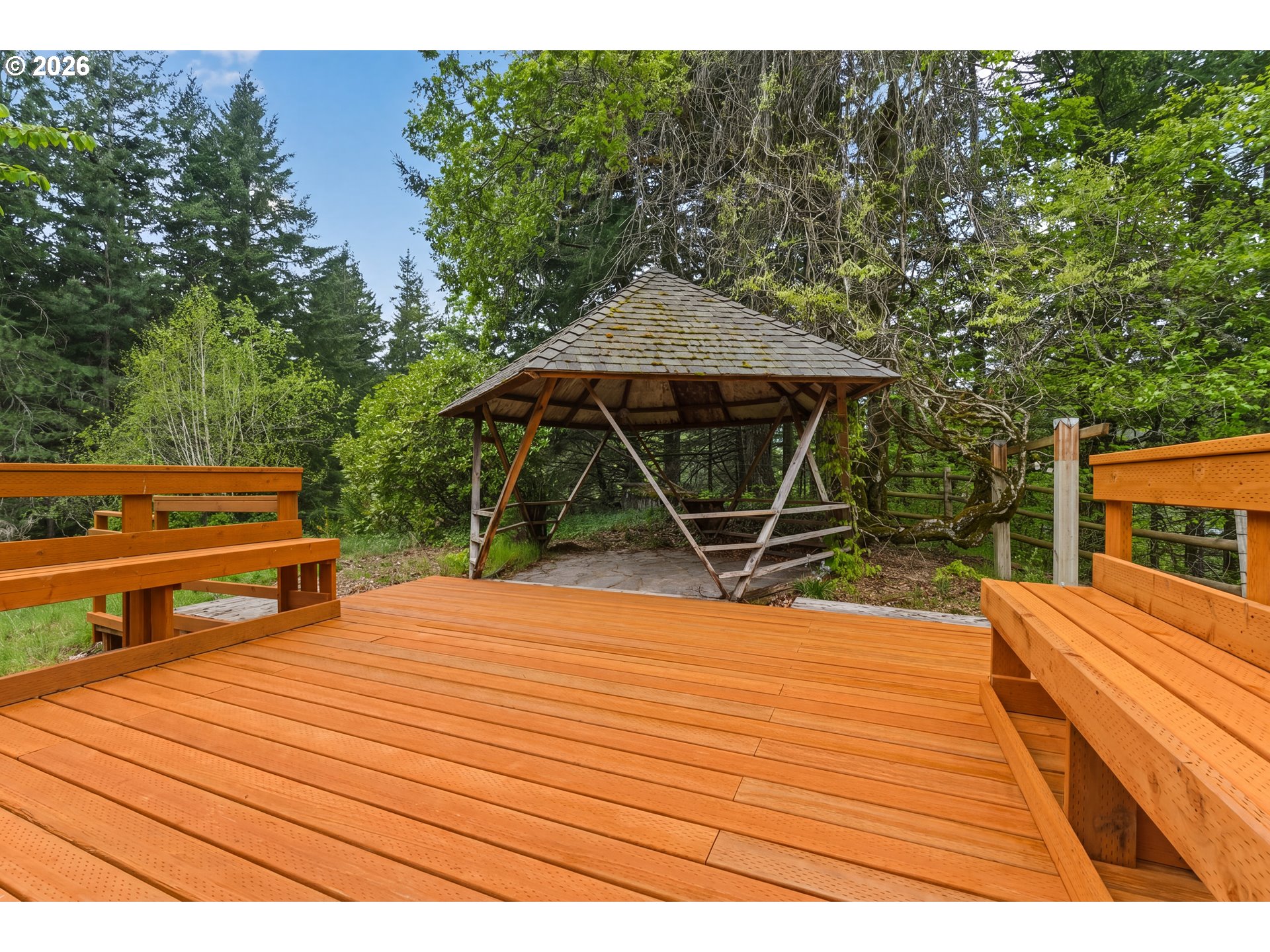 262 Beacon Highland Road East Stevenson, WA 98648 - Photo 42 of 48
