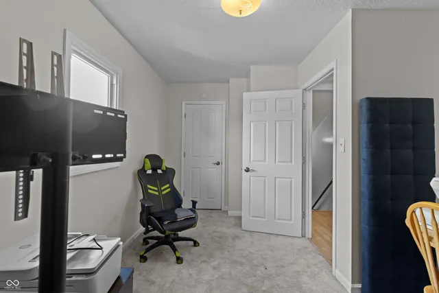 $280,000 | 439 South Oakland Avenue, Indianapolis, IN 46201