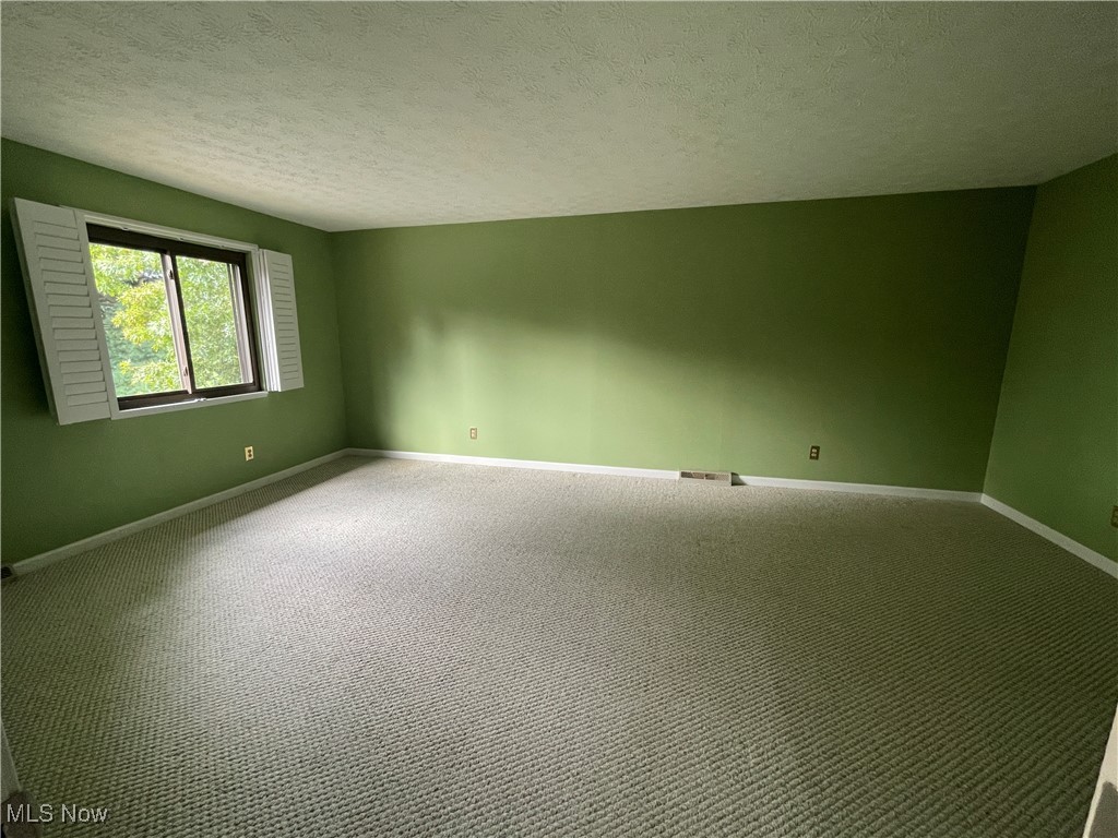 301 Guy's Run Road Akron, OH 44319 - Photo 23 of 41