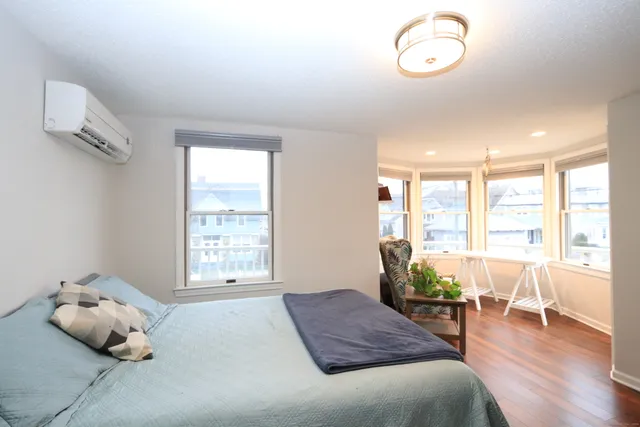 $6,000 | 2 Ocean Avenue, Milford, CT 06460