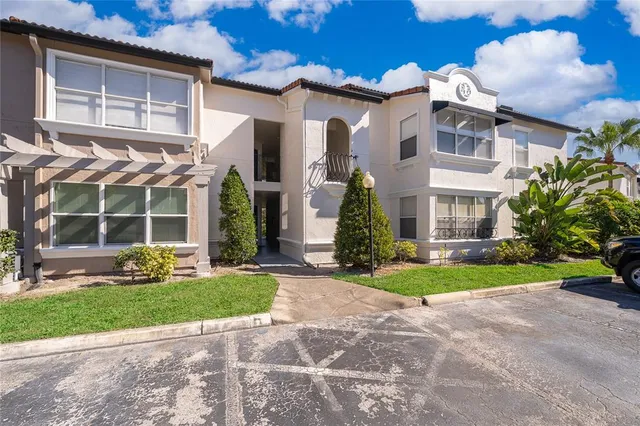$134,995 | 5112 Conroy Road, Unit 26, Orlando, FL 32811