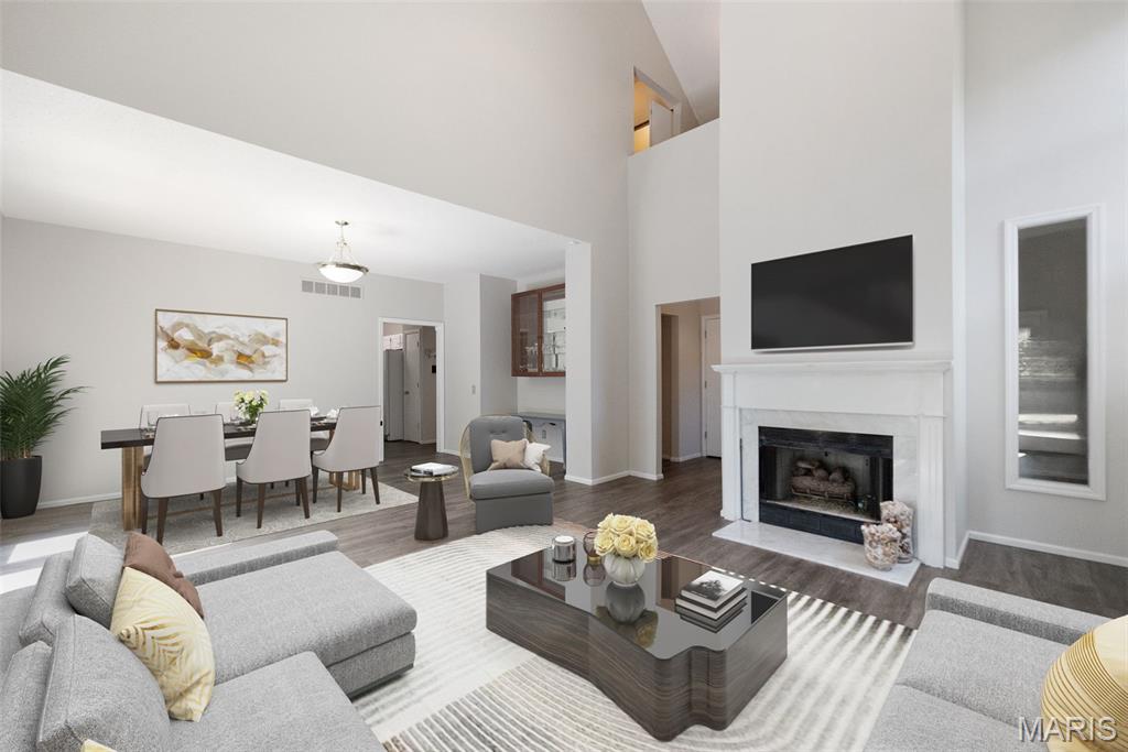 9810 Big Bend Road Crestwood, MO 63126 - Photo 3 of 34