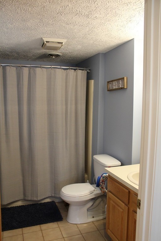41 East Bluff Road, Unit 41 Ashland, MA 01721 - Photo 23 of 29 Gallery Image 23