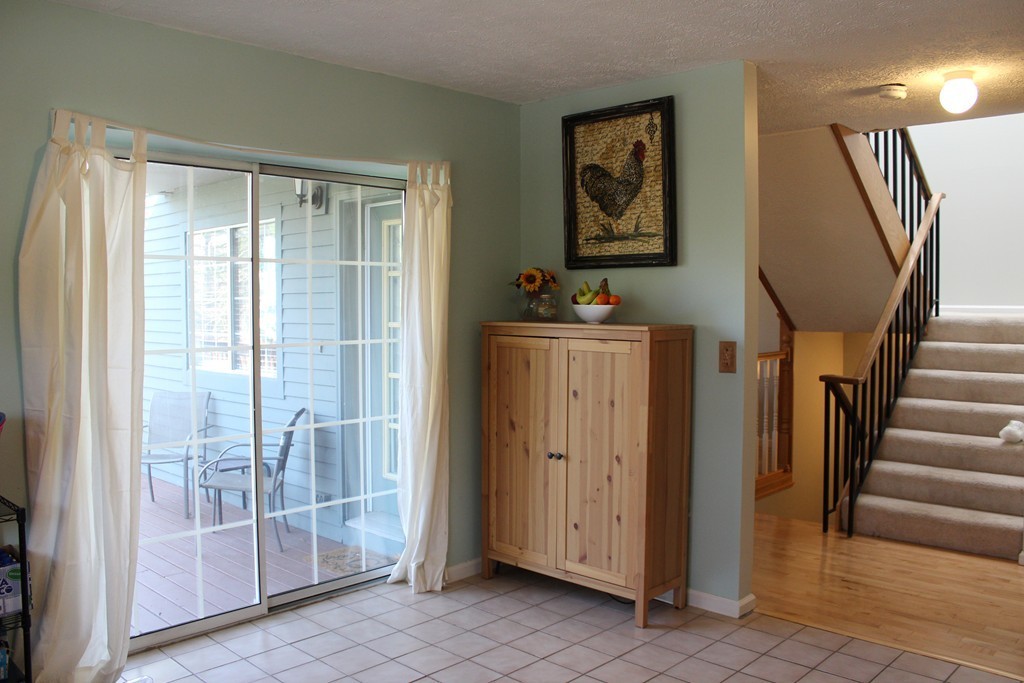 41 East Bluff Road, Unit 41 Ashland, MA 01721 - Photo 5 of 29 Gallery Image 5