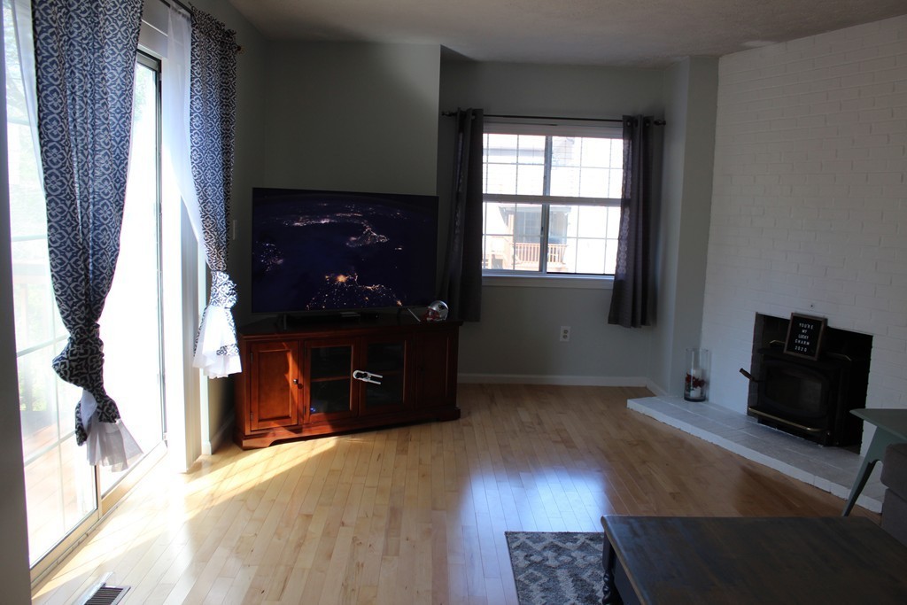 41 East Bluff Road, Unit 41 Ashland, MA 01721 - Photo 9 of 29 Gallery Image 9