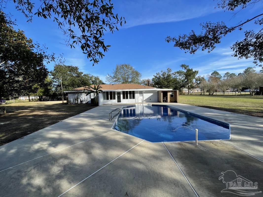 2323 Riddle Road Cantonment, FL 32533 - Photo 11 of 12 Gallery Image 11