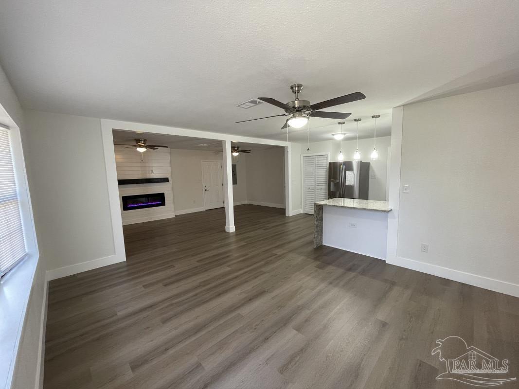 2323 Riddle Road Cantonment, FL 32533 - Photo 5 of 12 Gallery Image 5