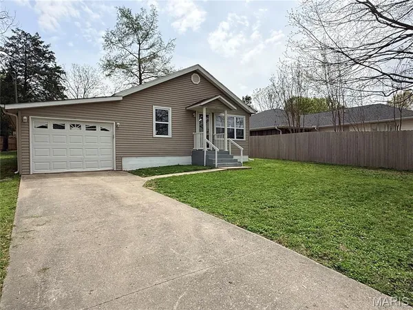 $99,900 | 340 North Bedford Street, Puxico, MO 63960