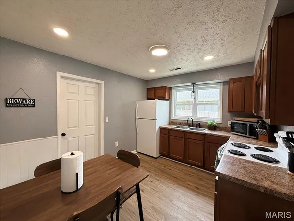 $99,900 | 340 North Bedford Street, Puxico, MO 63960