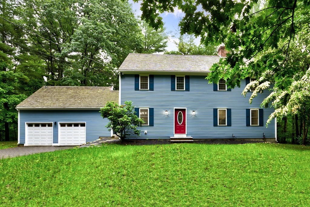 6 Elliott Road Sterling, MA 01564 - Photo 1 of 39 Gallery Image 1