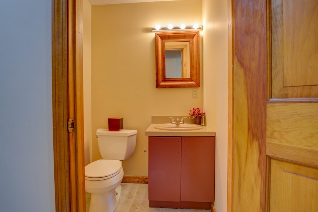 6 Elliott Road Sterling, MA 01564 - Photo 15 of 39 Gallery Image 15