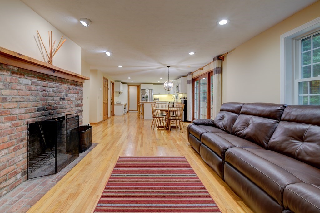 6 Elliott Road Sterling, MA 01564 - Photo 10 of 39 Gallery Image 10