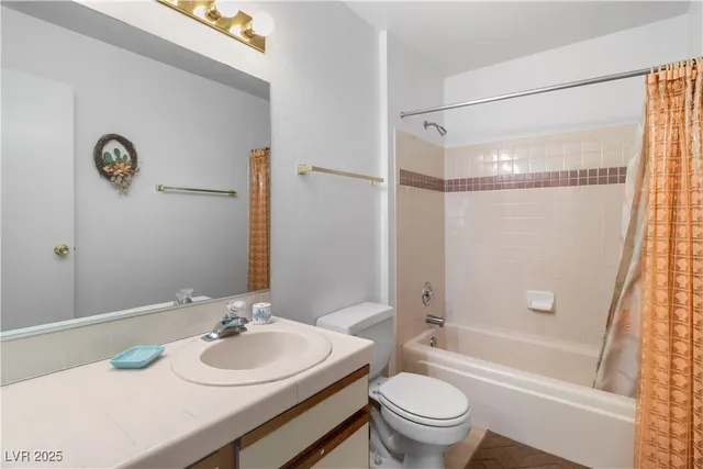 $180,000 | 1928 Las Palmas Lane, Unit 228, Laughlin, NV 89029