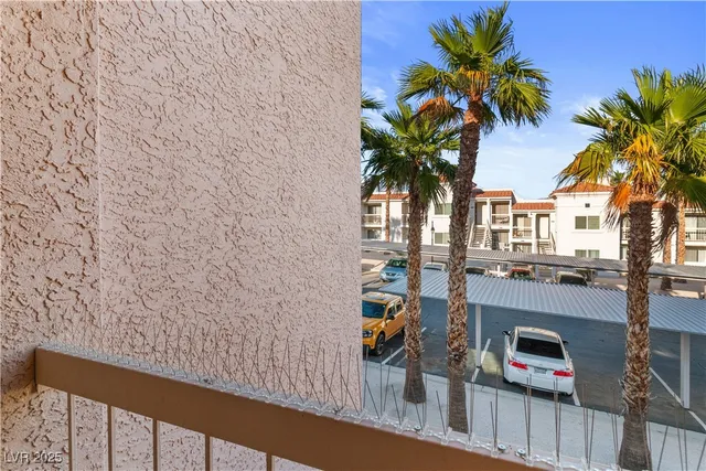$180,000 | 1928 Las Palmas Lane, Unit 228, Laughlin, NV 89029