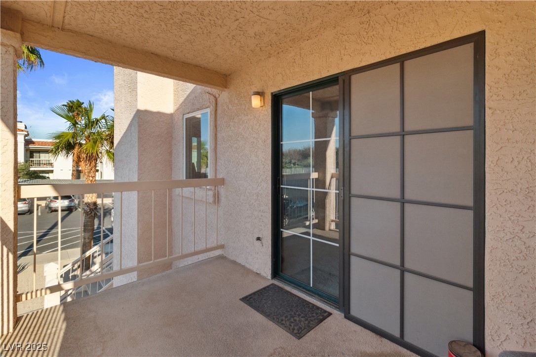 1928 Las Palmas Lane, Unit 228 Laughlin, NV 89029 - Photo 40 of 77 View of covered balcony