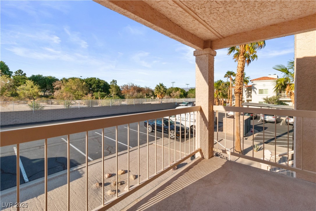 1928 Las Palmas Lane, Unit 228 Laughlin, NV 89029 - Photo 41 of 77 View of covered balcony