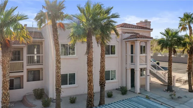 $180,000 | 1928 Las Palmas Lane, Unit 228, Laughlin, NV 89029
