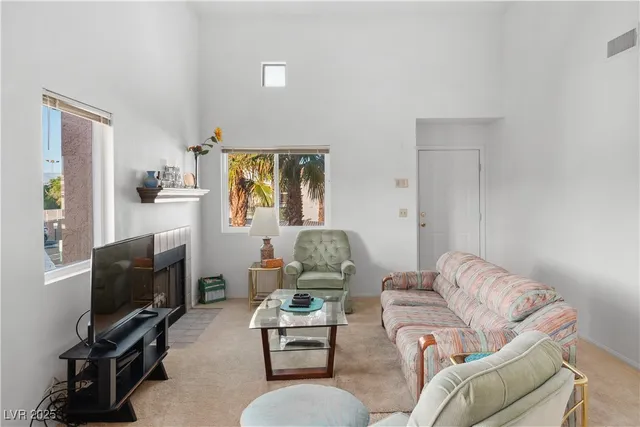 $180,000 | 1928 Las Palmas Lane, Unit 228, Laughlin, NV 89029