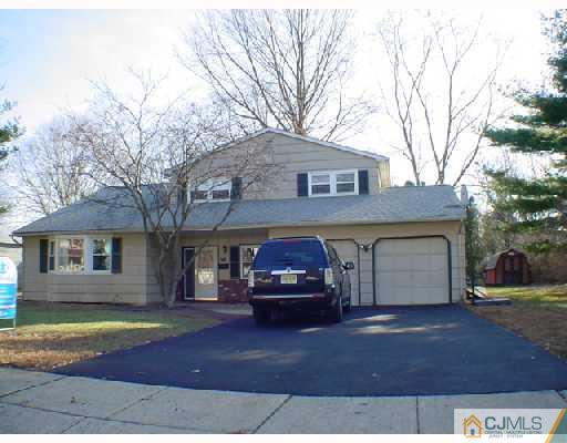 24 Academic Road East Brunswick, NJ 08816 - Photo 1 of 10 Gallery Image 1