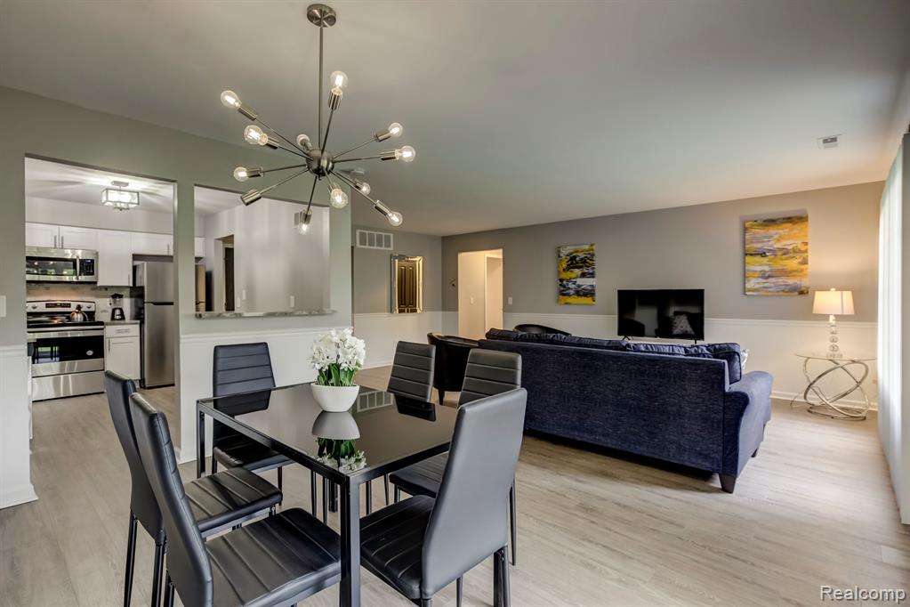 32023 West 14 Mile Road, Unit 105 Farmington, MI 48334 - Photo 11 of 13