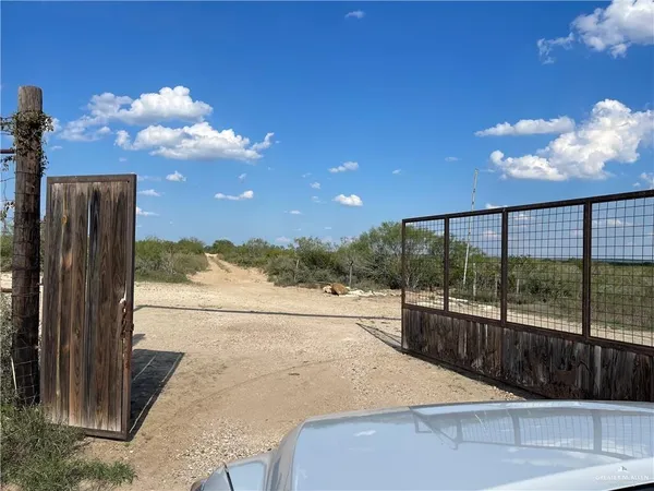 $1,500,000 | 0 Loma Blanca Road, Roma, TX 78584