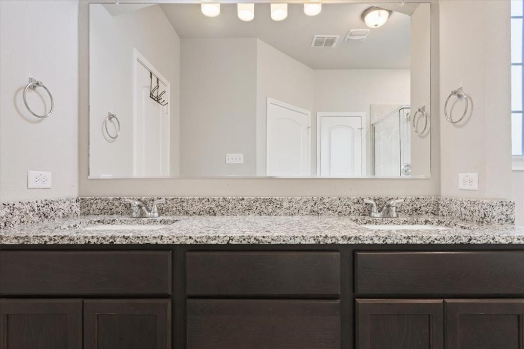 10416 Langham Drive Waco, TX 76708 - Photo 19 of 39