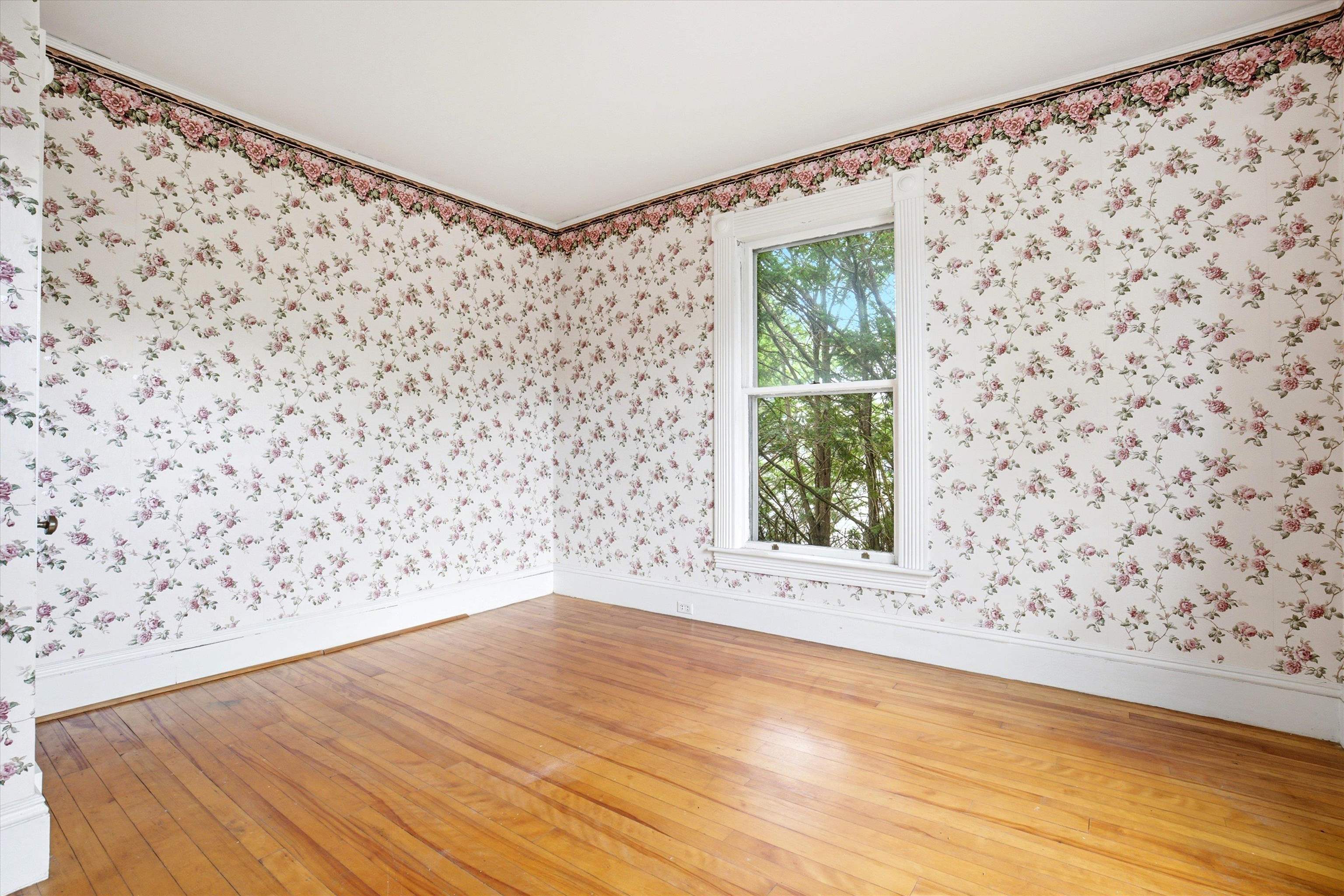 2108 Elm Street Manchester, NH 03104 - Photo 30 of 59
