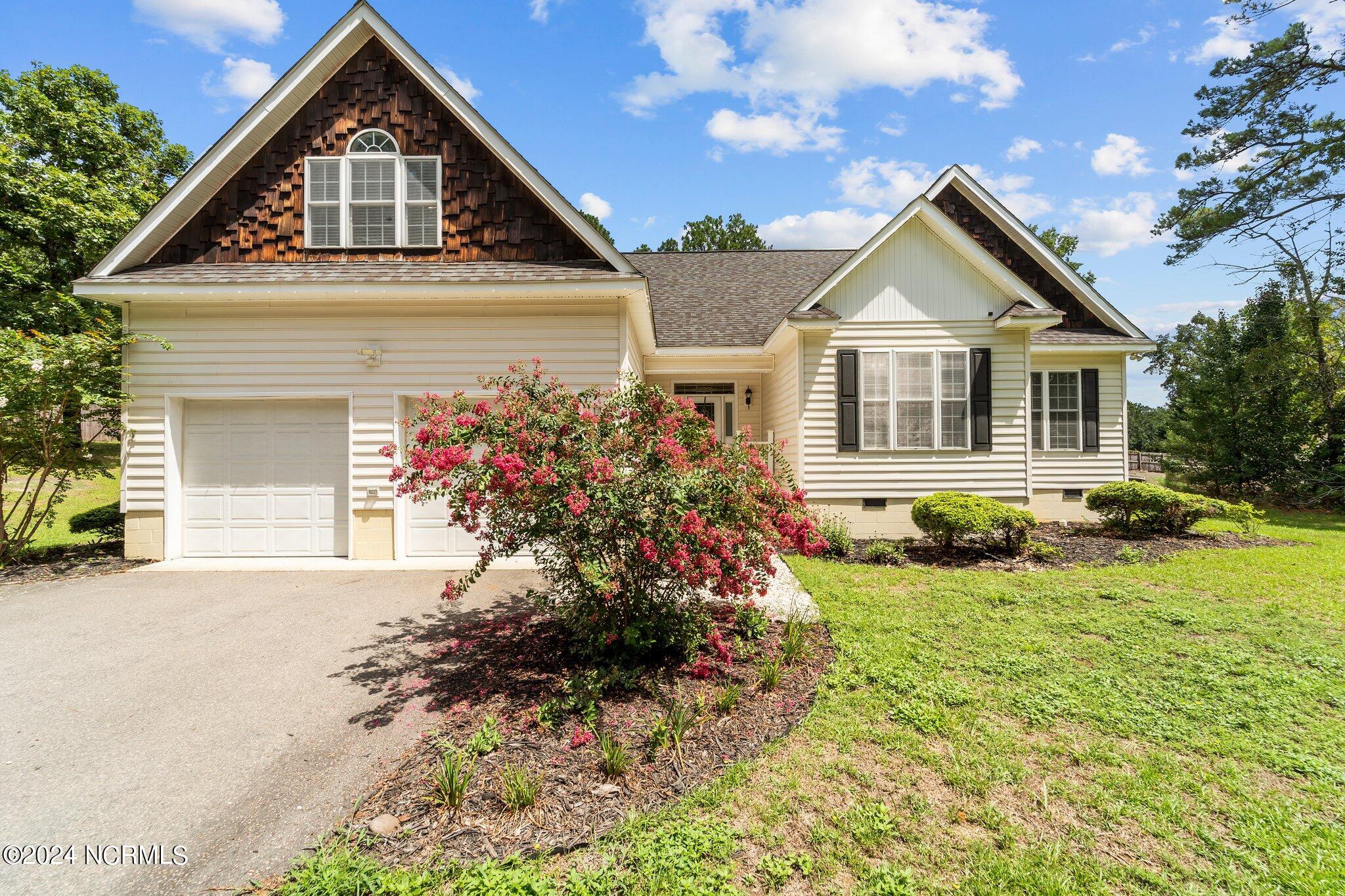 133 Rothbury Drive Carthage, NC 28327 - Photo 1 of 30 1-web-or-mls-DSC02518