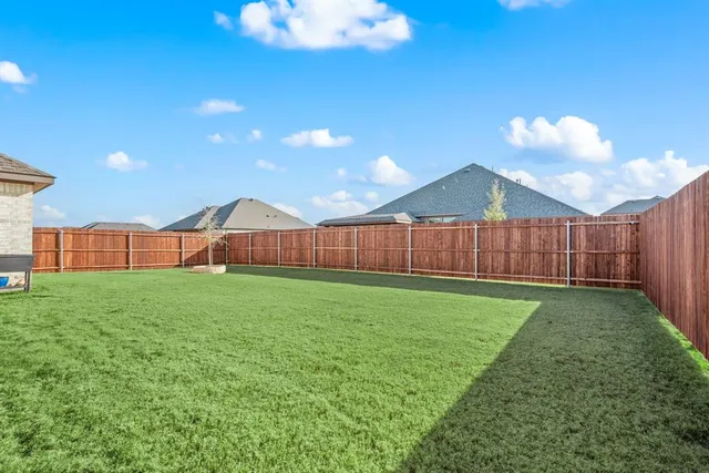 $465,850 | 1019 Silver Sage Drive, Justin, TX 76247