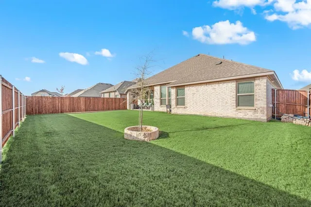 $465,850 | 1019 Silver Sage Drive, Justin, TX 76247