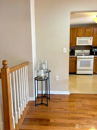 $3,400 | 39 Rozalyn Lane, South Amboy, NJ 08879