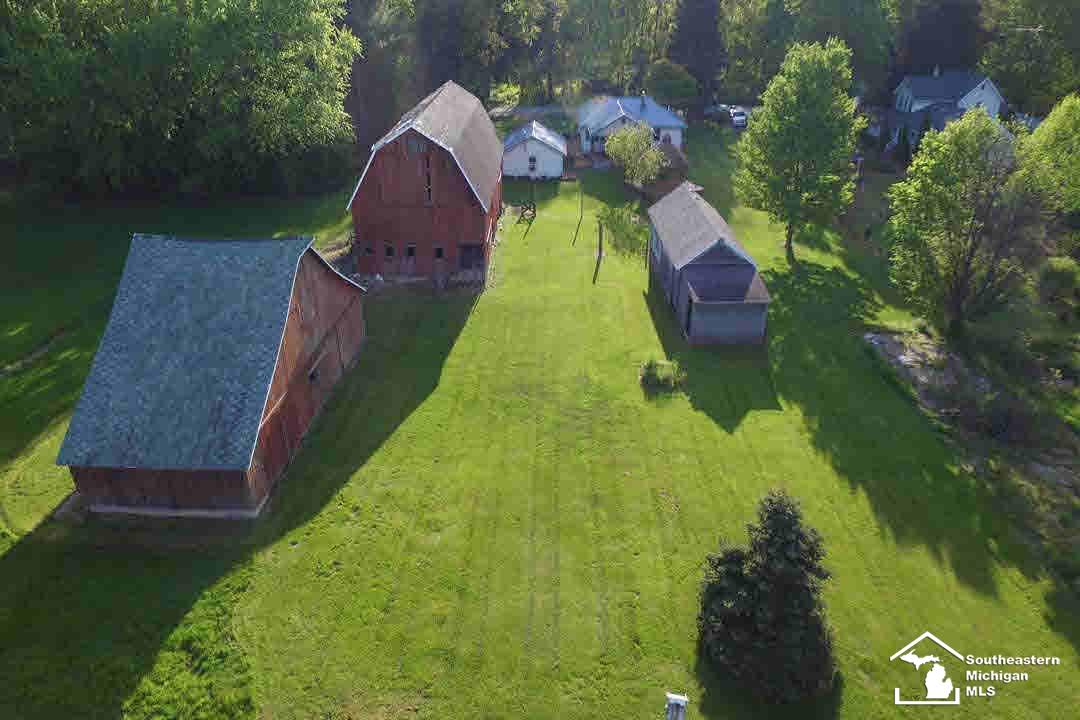 2189 Wells Road Dundee, MI 48131 - Photo 11 of 40