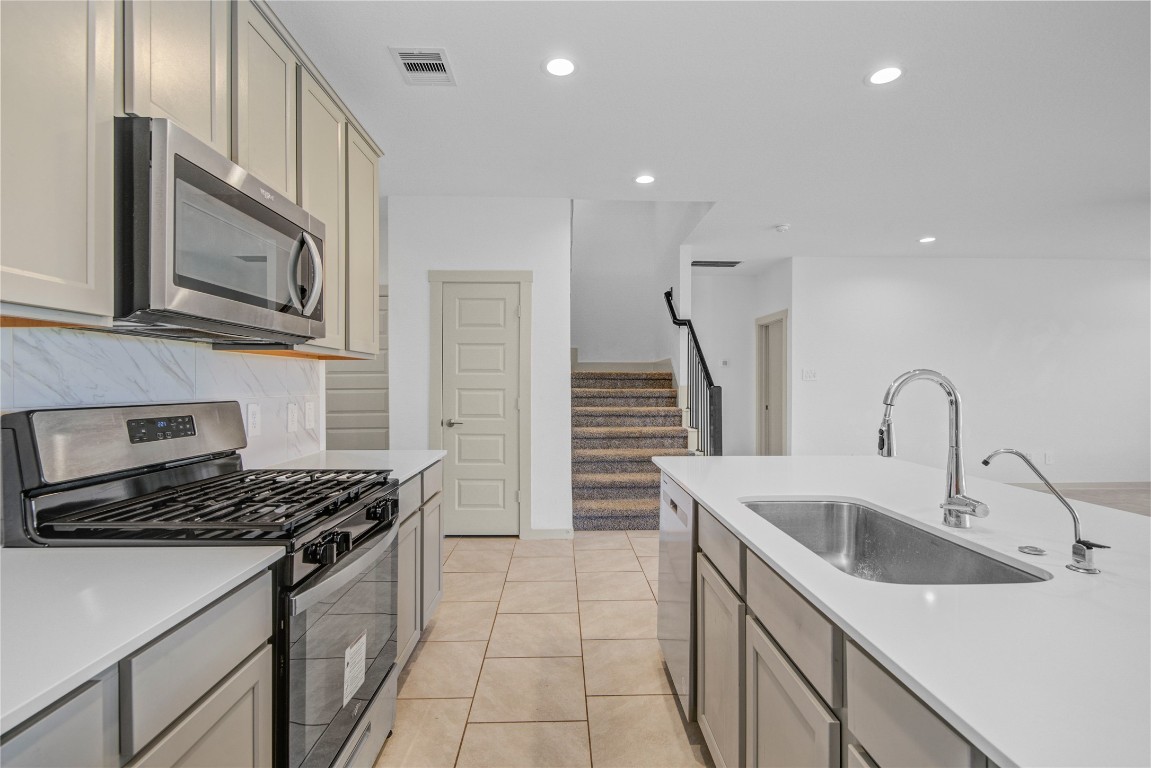 29847 Reagans Ranch Drive Katy, TX 77494 - Photo 8 of 36