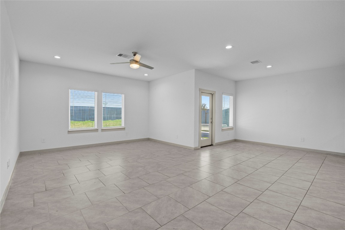 29847 Reagans Ranch Drive Katy, TX 77494 - Photo 10 of 36