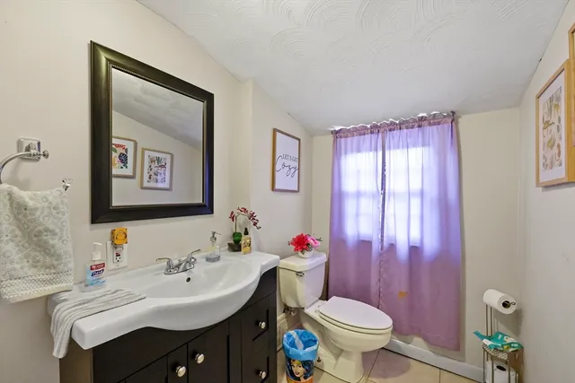 $340,000 | 83 Oklahoma Street, Springfield, MA 01104