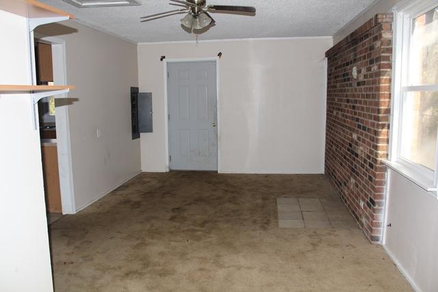 405 Notgrass Road Clarksville, TN 37042 - Photo 8 of 14 Extra Room