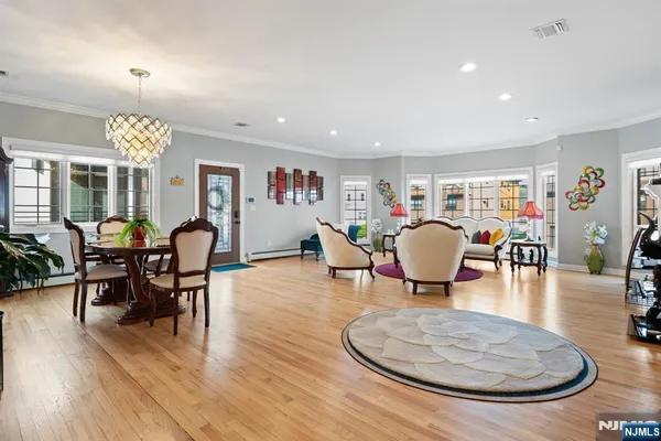 $1,298,000 | 88 B Myrtle Avenue, Edgewater, NJ 07020