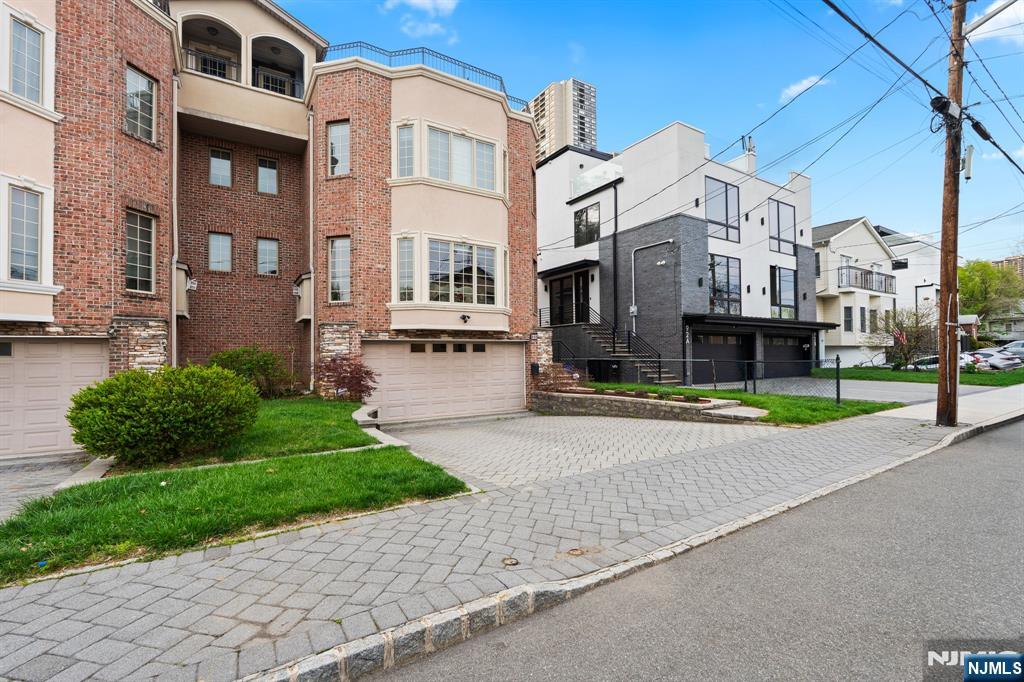 88 B Myrtle Avenue Edgewater, NJ 07020 - Photo 47 of 48