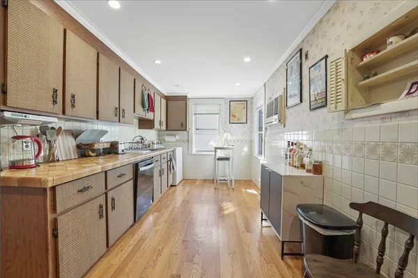 $2,500 | 69 Jaques Street, Unit 3, Somerville, MA 02145