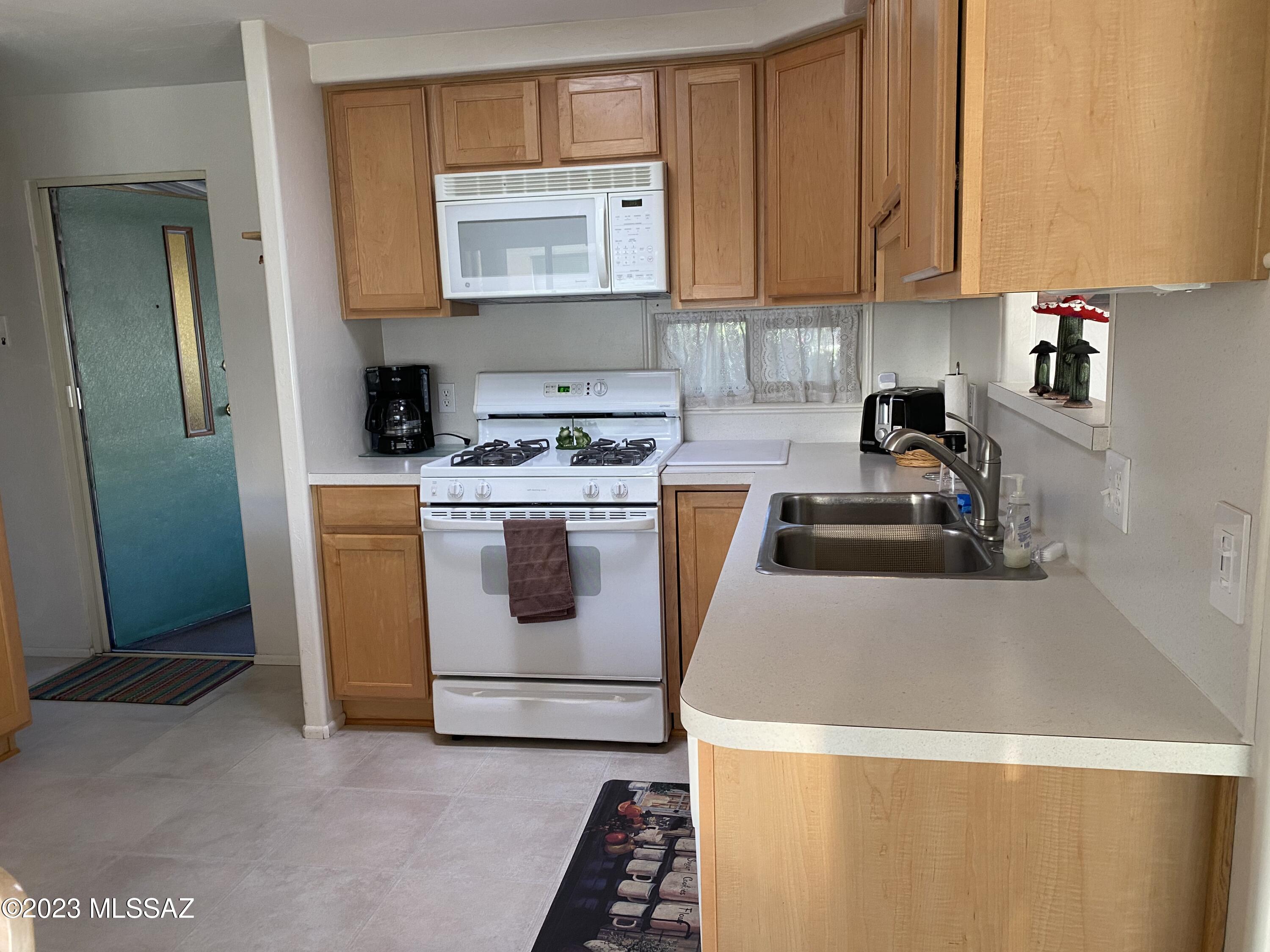 5755 West Box R Street Tucson, AZ 85713 - Photo 27 of 33 IMG_2257