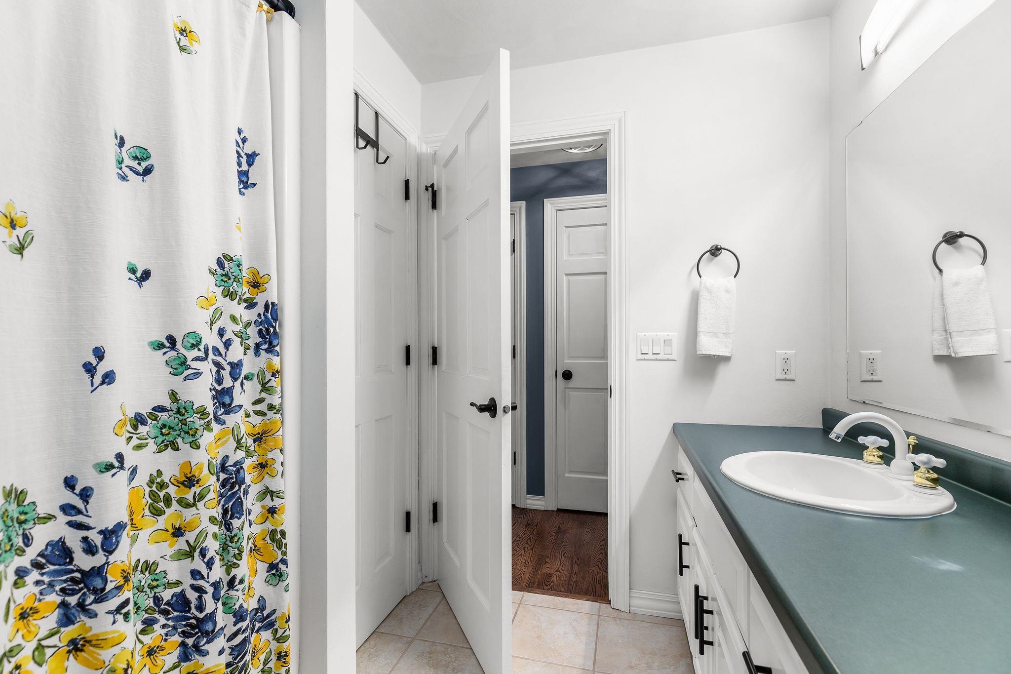 N274 Mueller Court Appleton, WI 54915 - Photo 23 of 42