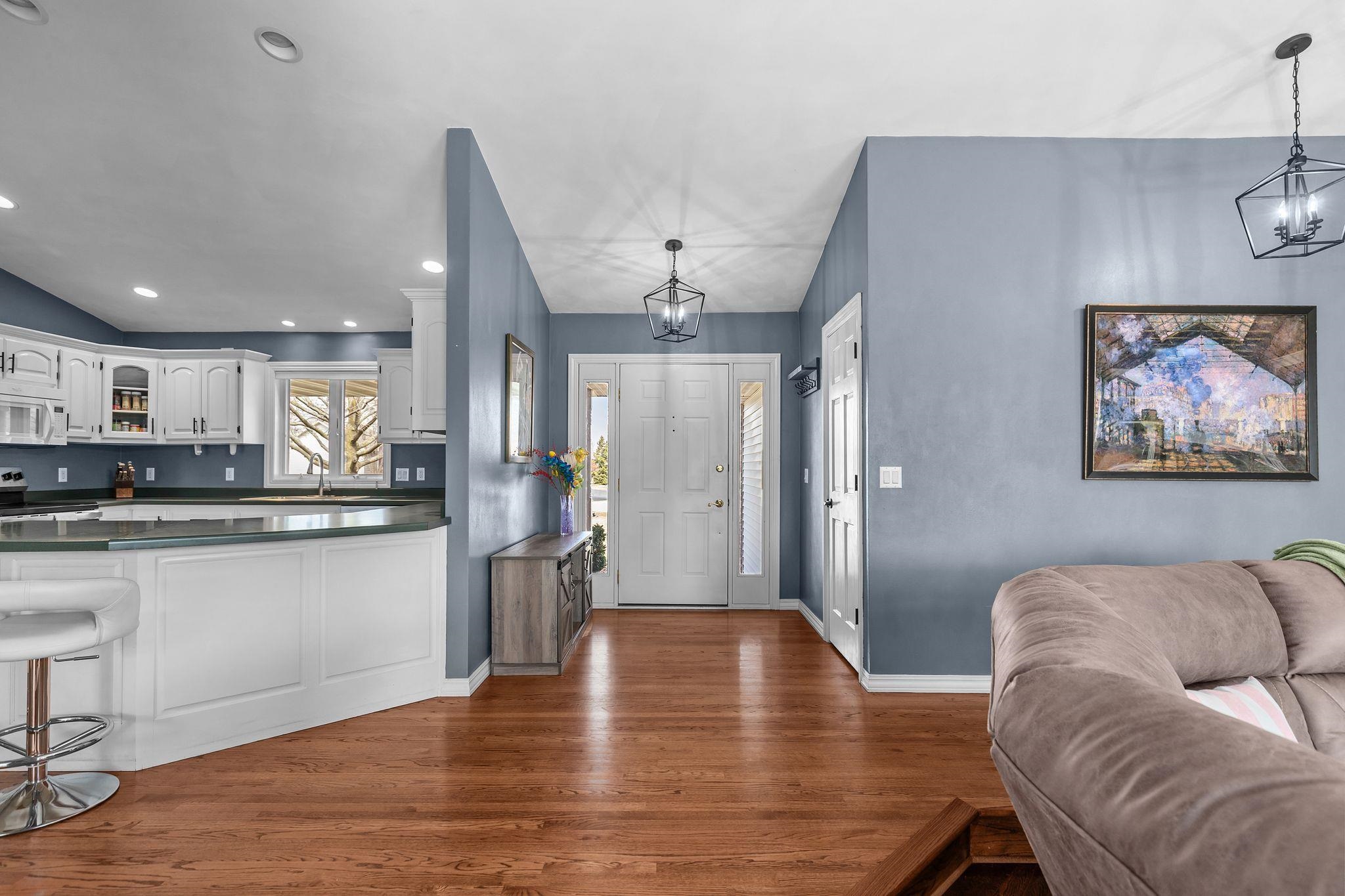 N274 Mueller Court Appleton, WI 54915 - Photo 3 of 42