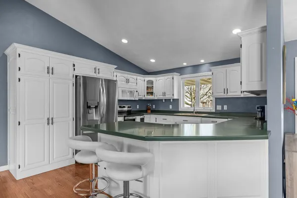 $465,000 | N274 Mueller Court, Appleton, WI 54915
