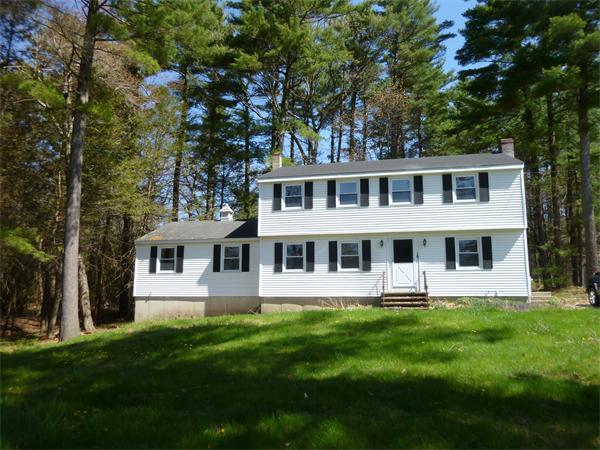 19 Regis Road Tewksbury, MA 01876 - Photo 1 of 17 Gallery Image 1