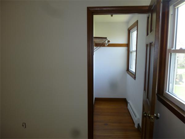 19 Regis Road Tewksbury, MA 01876 - Photo 11 of 17 Gallery Image 11