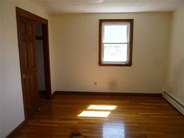 19 Regis Road Tewksbury, MA 01876 - Photo 13 of 17 Gallery Image 13