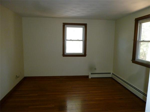 19 Regis Road Tewksbury, MA 01876 - Photo 15 of 17 Gallery Image 15