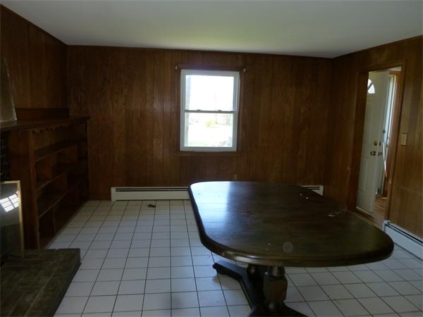 19 Regis Road Tewksbury, MA 01876 - Photo 2 of 17 Gallery Image 2