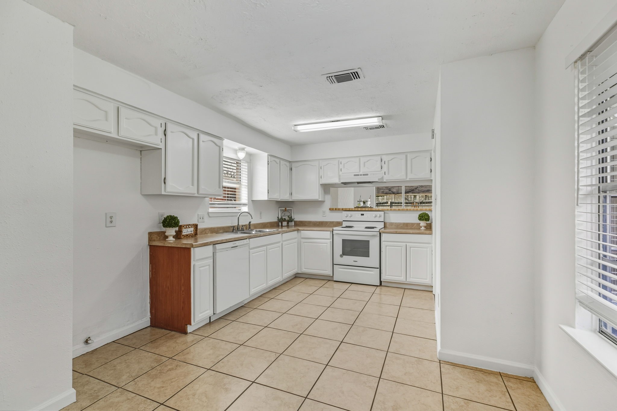 6611 Archgate Drive Spring, TX 77373 - Photo 15 of 27